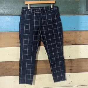 Women's Black and White Checkered Pants